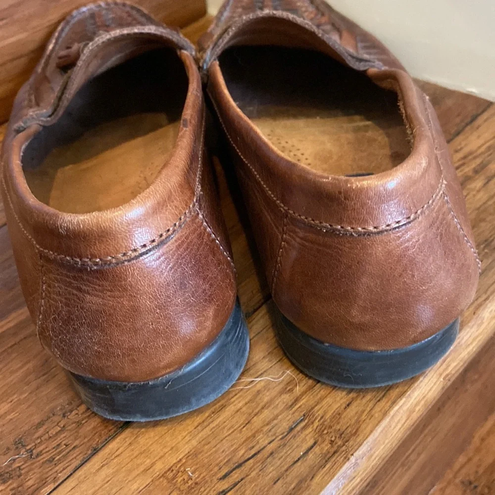 Giorgio Brutini Le Glove tan tassel dress loafers